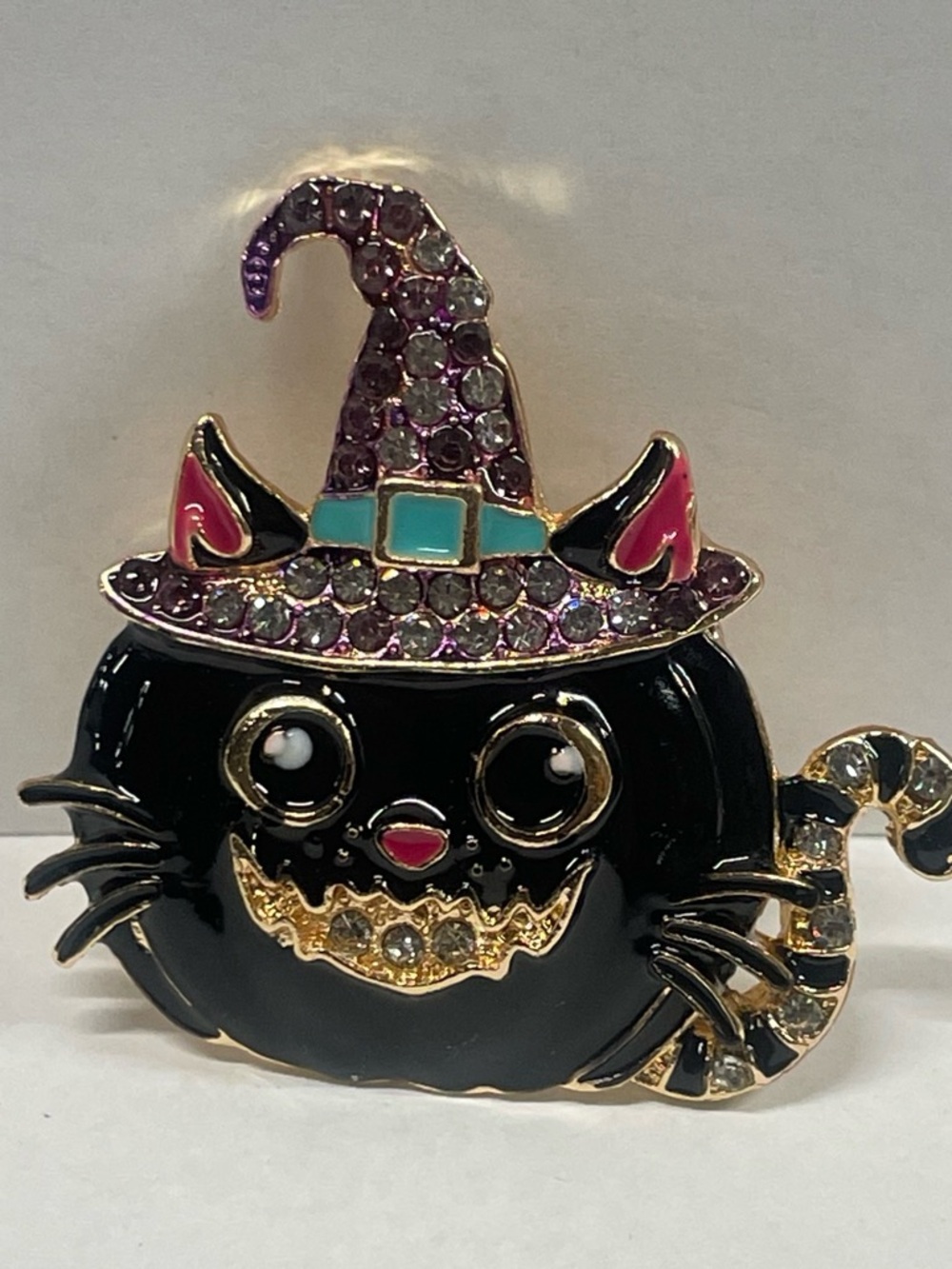Black Halloween Cat Brooch with Purple Witch Hat